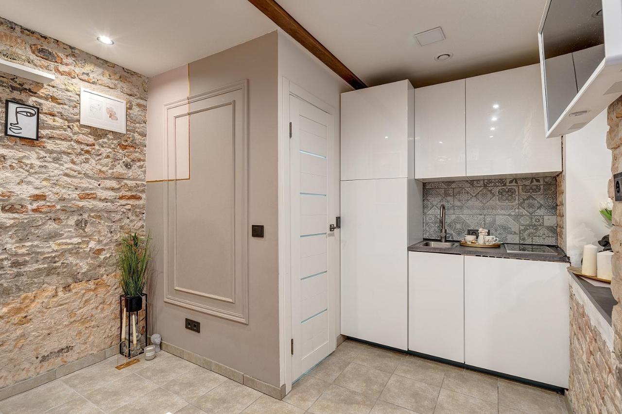 Mini Apartament By Town Hall, Self Chek-In Vilnius Exterior photo